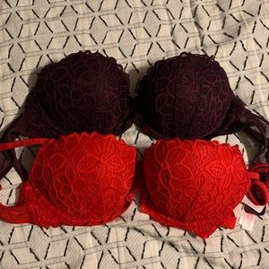 PINK Victoria secret bras 32D